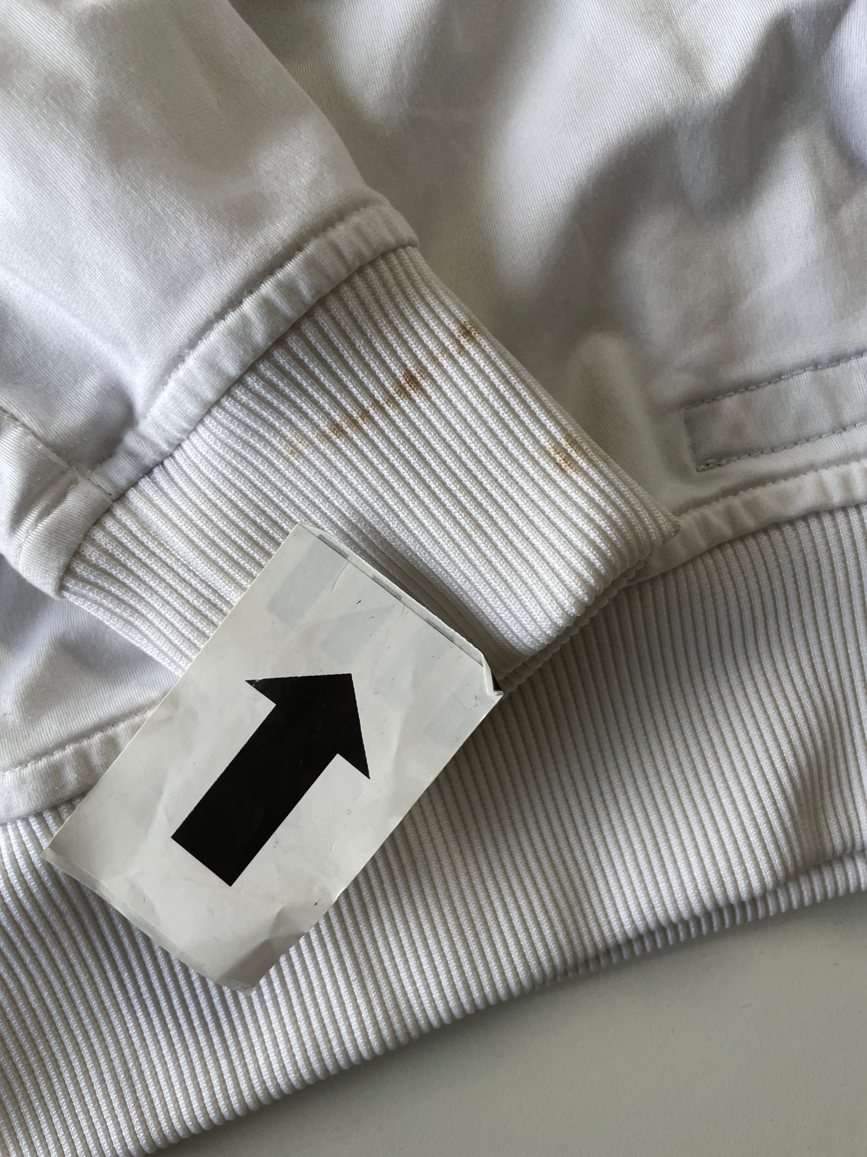 Vintage Puma white full zip windbreaker jacket in XS| L22 W16| SKU 4821