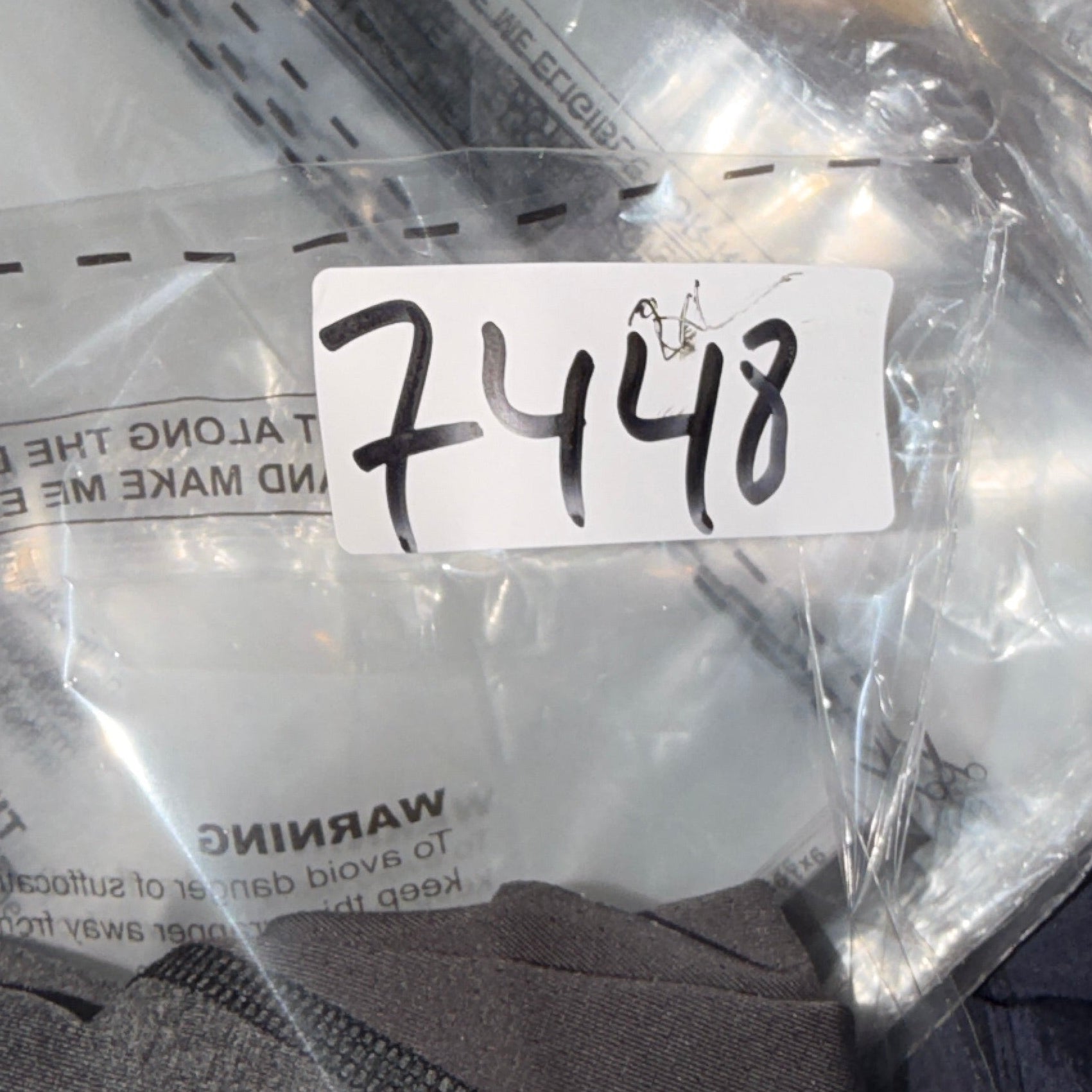 Under Armour Men's HeatGear Armour Compression Short Sleeve Shirt in graphite gray. SKU7448