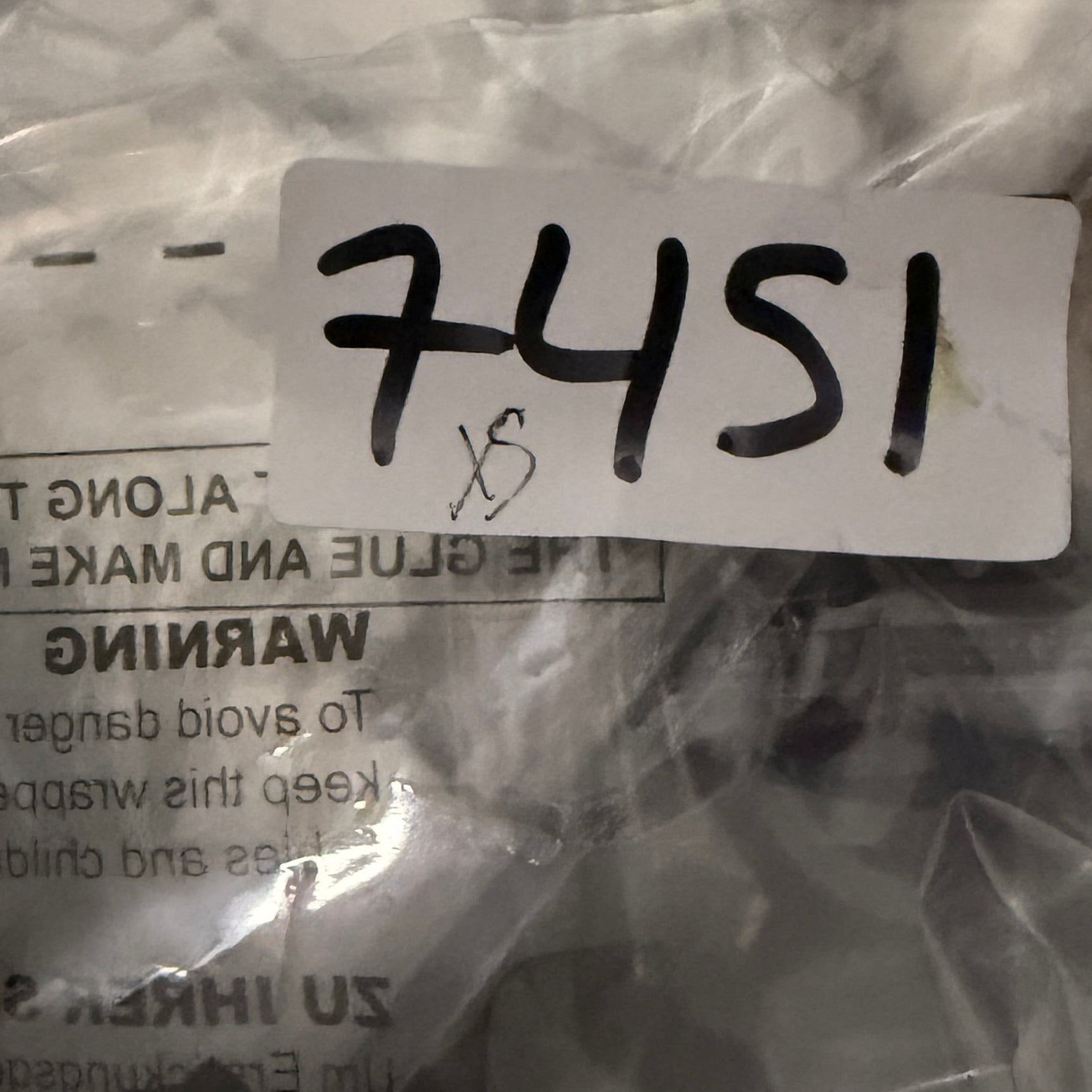 vintage adidas Essentials Big Logo T-Shirt in sz xs SKU:7451