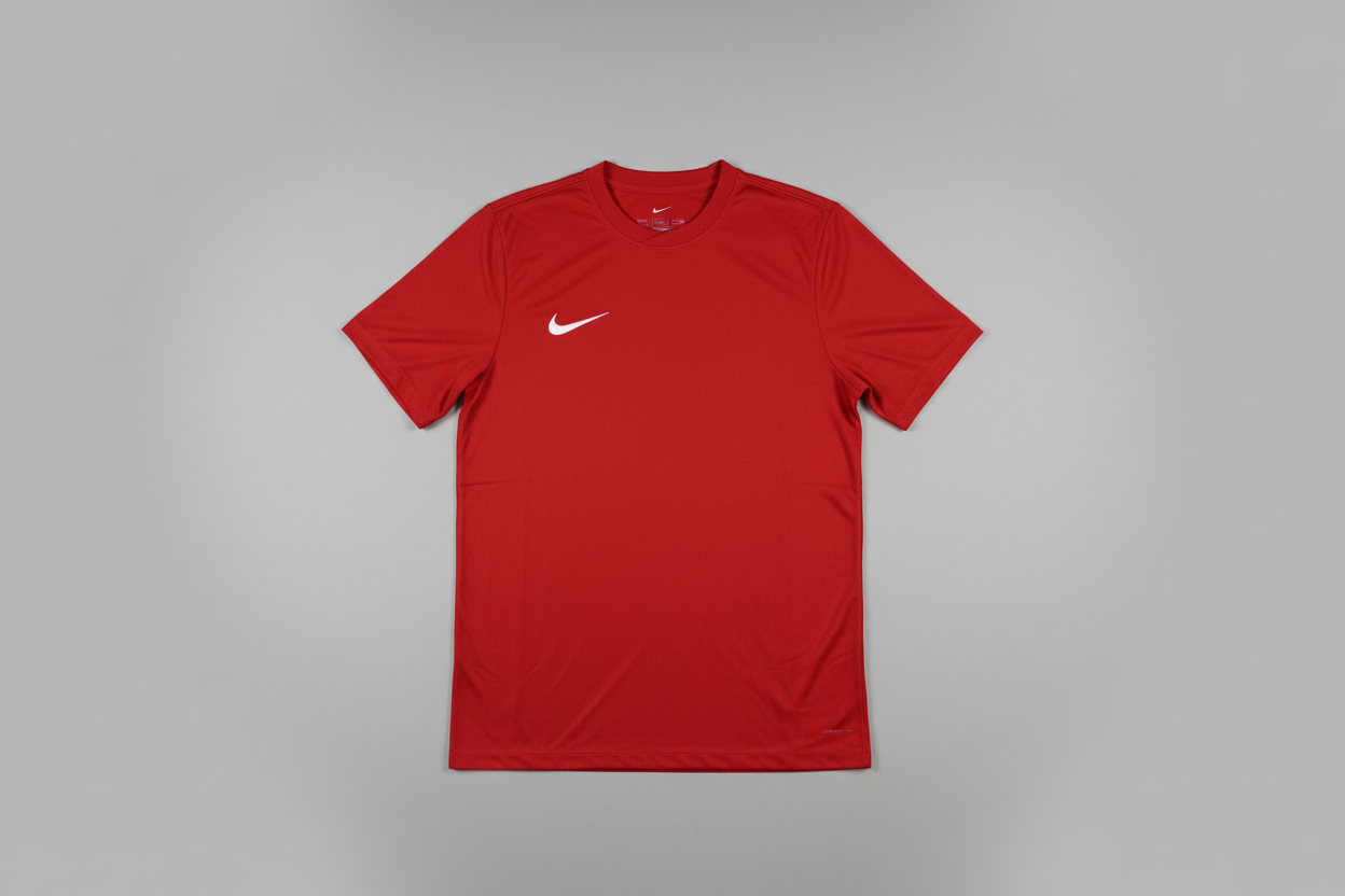Vintage men's Red Nike Park 20 Dri-FIT Sports T-Shirt - Size M