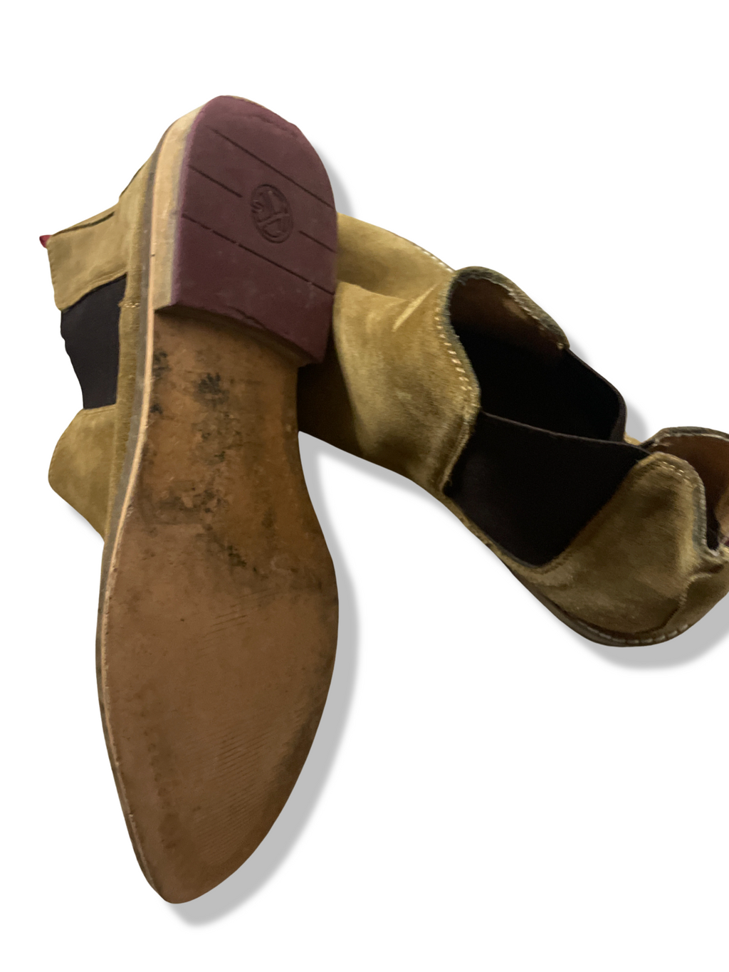 Rachels Closet Vintage y2k Kurt Geiger brown suede chelsea boot EU 45