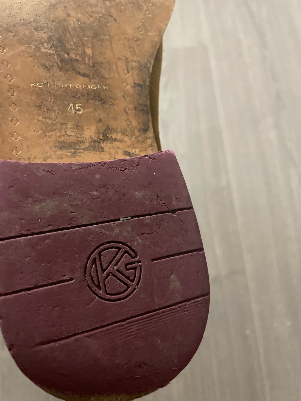 Rachels Closet Vintage y2k Kurt Geiger brown suede chelsea boot EU 45