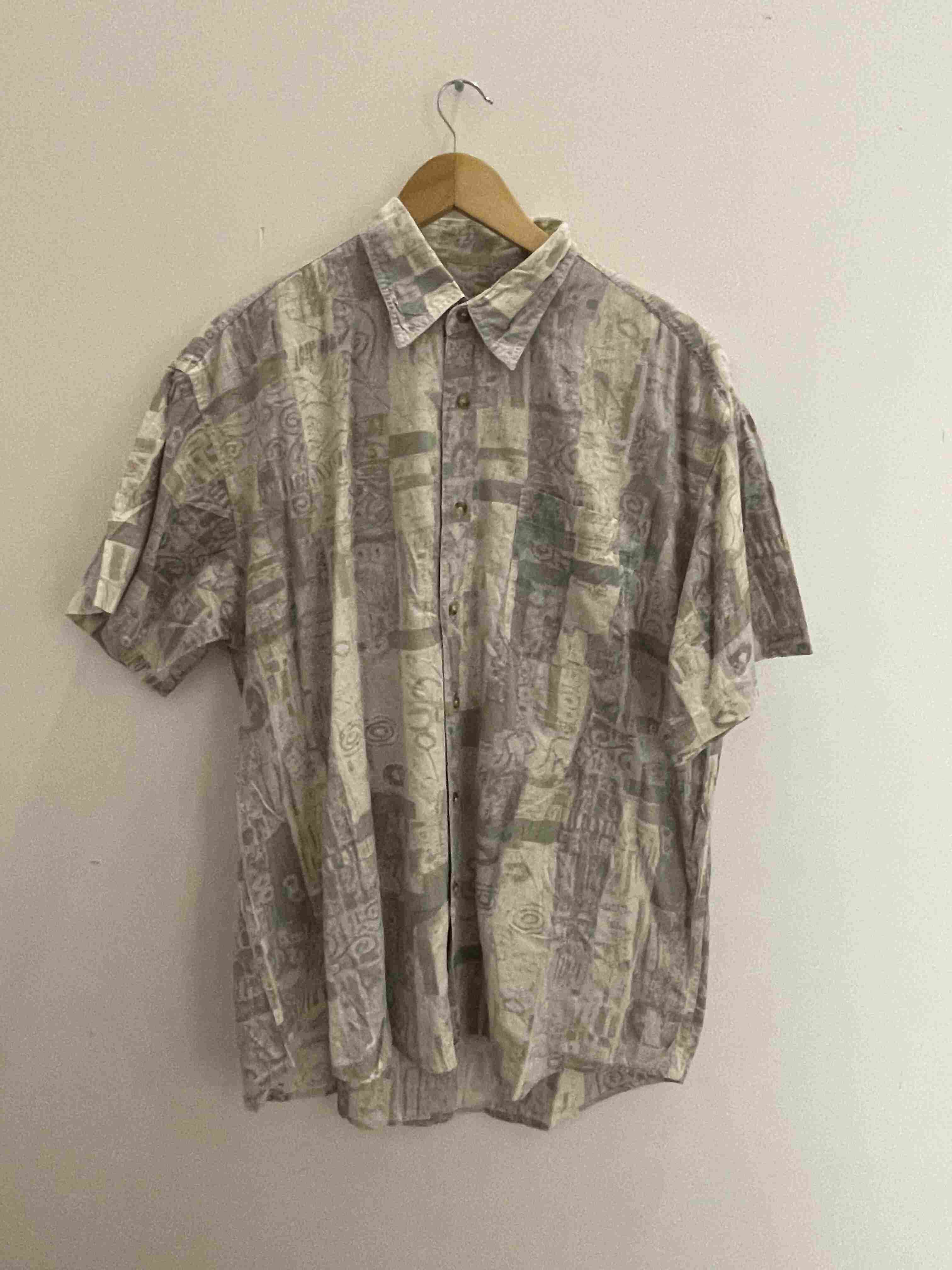 Vintage cream festive abstract print medium mens shirt
