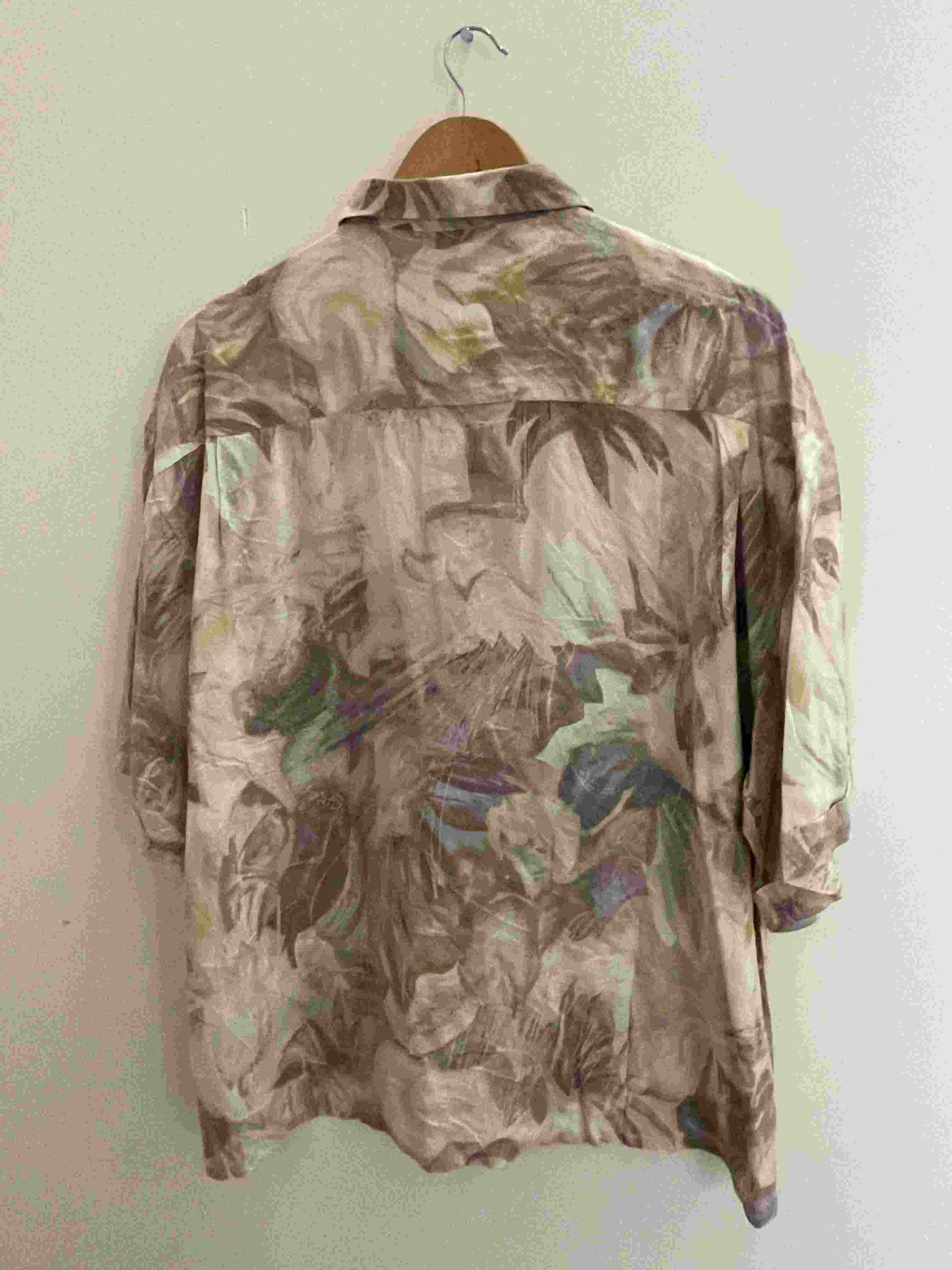 Vintage cream Auro floral print festive mens medium shirt