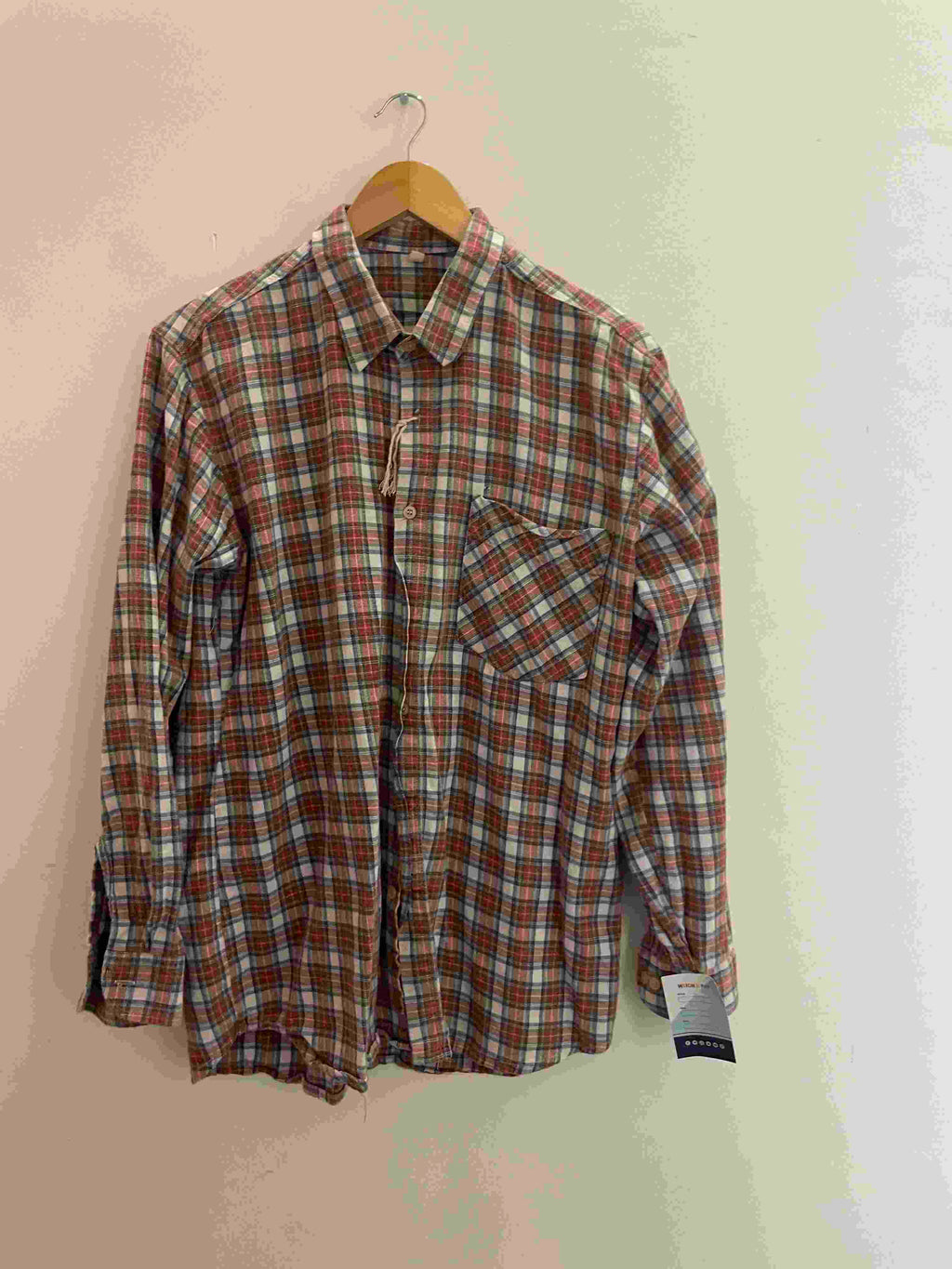 Vintage red checkered mens long sleeve medium shirt