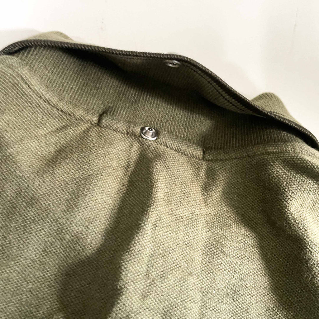 Vintage men Ben Sherman grey short sleeve polo shirt in S|L26 W19|SKU 6388