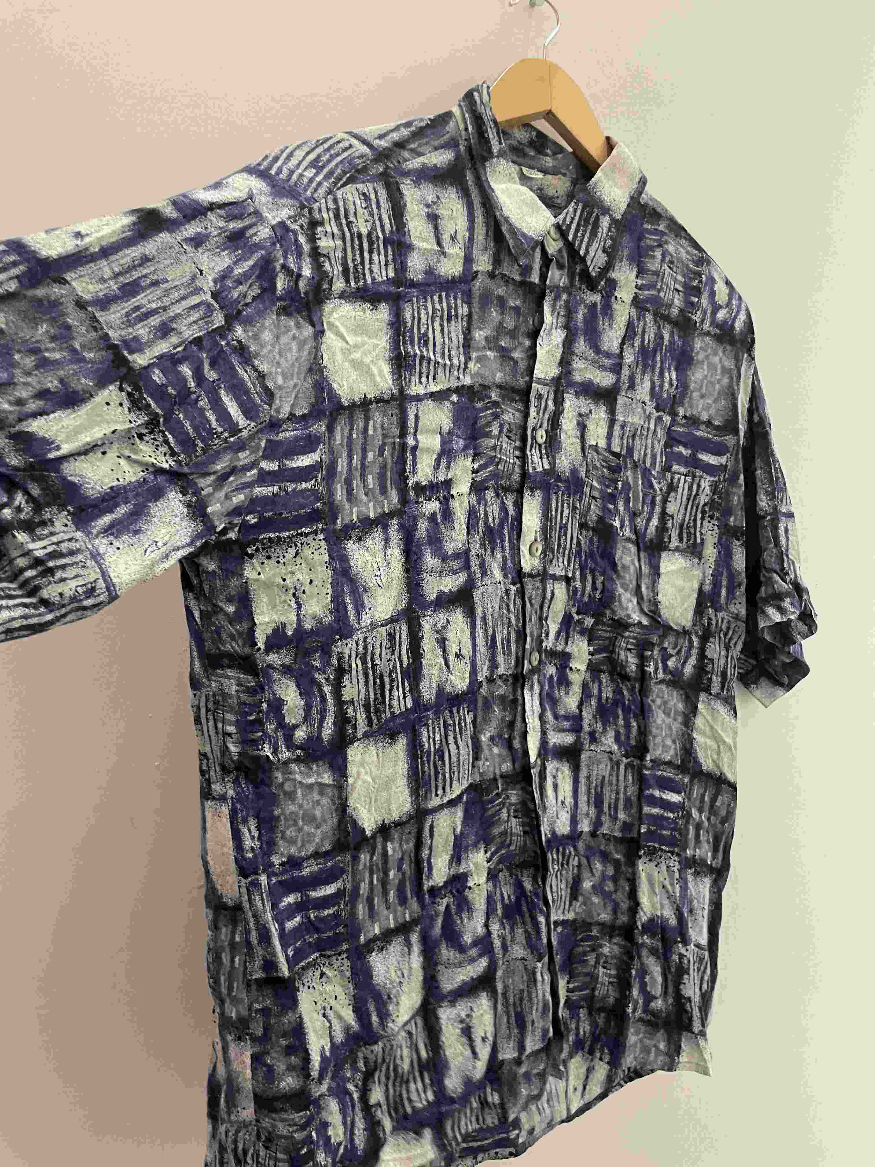 Vintage blue mens abstract festive pattern mens shirt size M