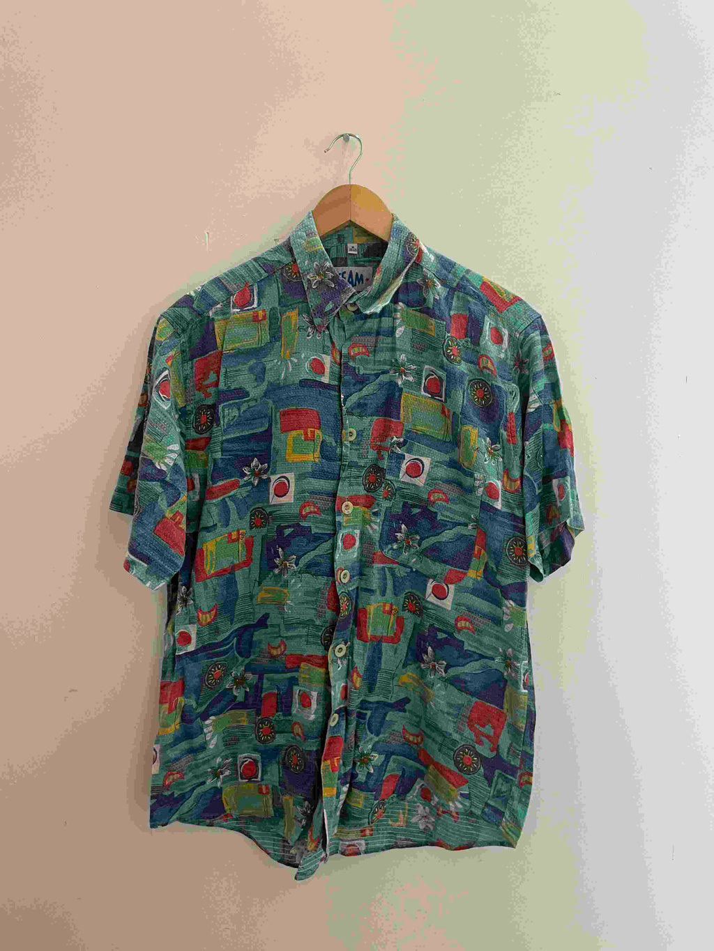 Vintage Team Multi abstract pattern mens medium shirt