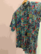 Vintage Team Multi abstract pattern mens medium shirt