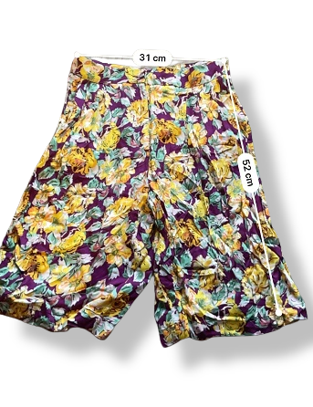Rubynee Vintage y2k New ZARA Women's Size XS Multi Floral Satin Pleated Bianca Bermuda Shorts