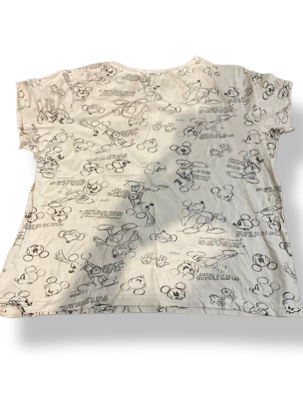 Rubynee Vintage y2k Disney white patterned tshirt size M