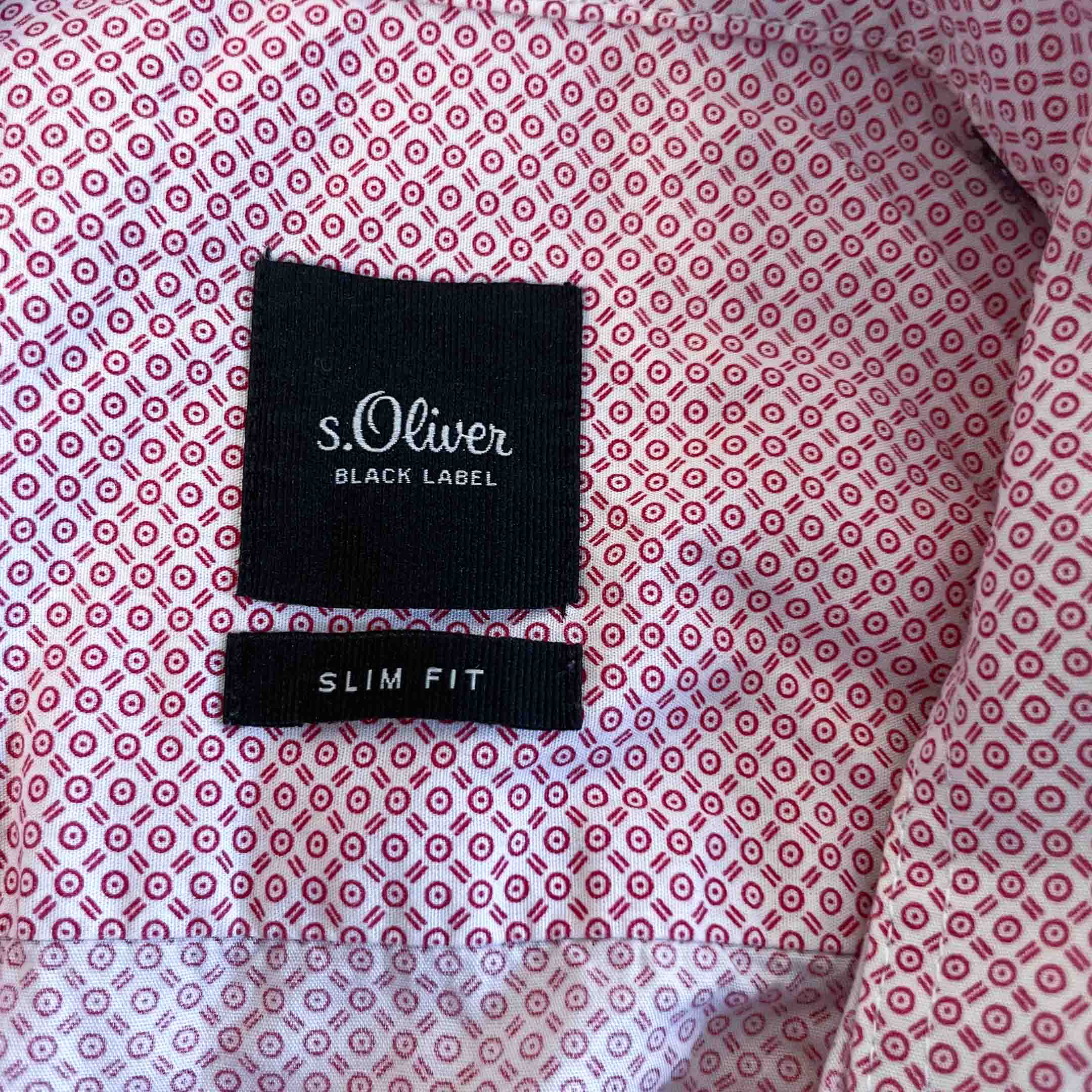 Vintage women S.Oliver red geometric print long sleeve slim fit shirt UK 15.5| SKU 6437
