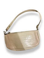 Rachels Closet Vintage y2k Womens small envelope crossbody shoulder leather cream handbag