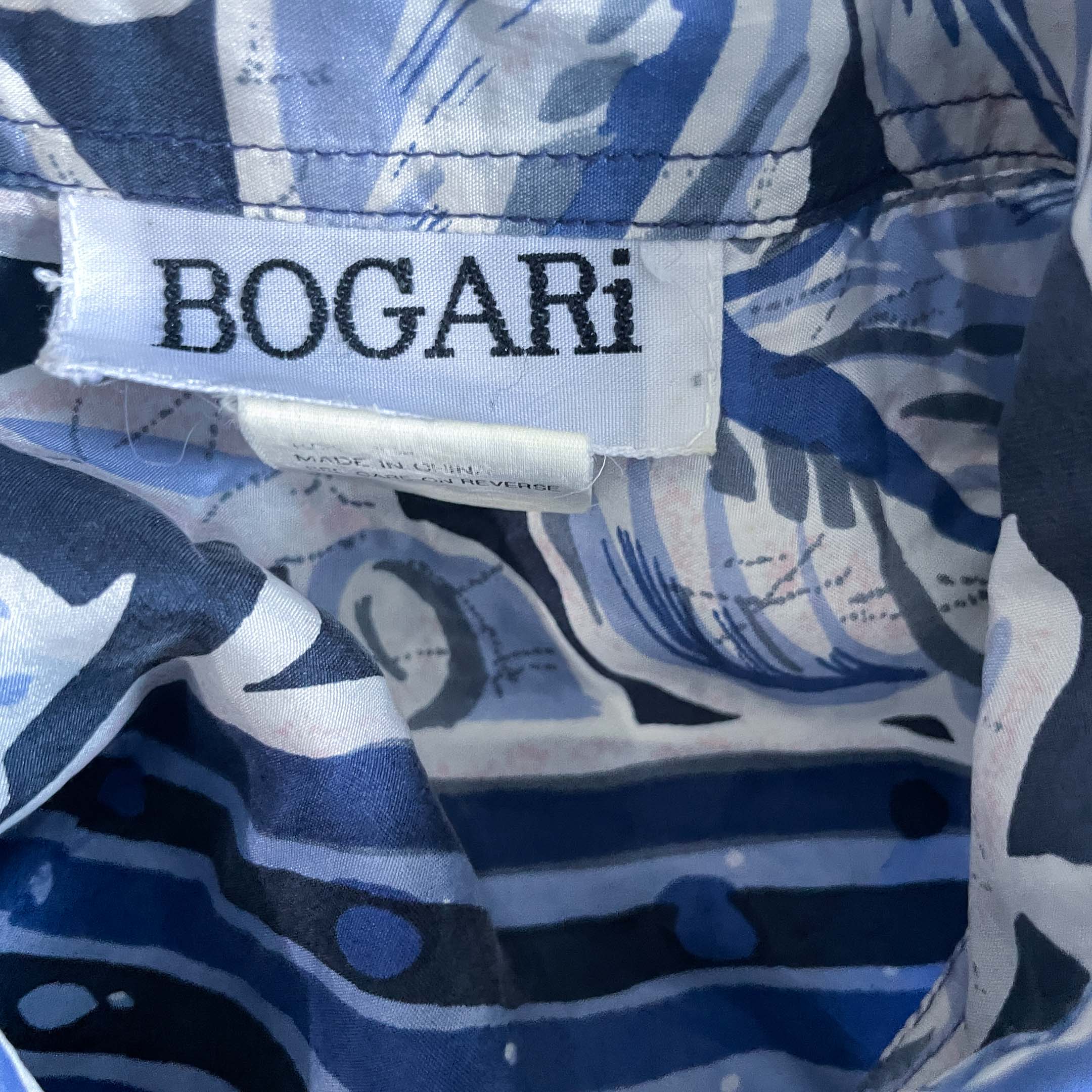 Vintage men Bogari blue floral hawaii short sleeve shirt in L/XL|L34 W22|SKU 6453