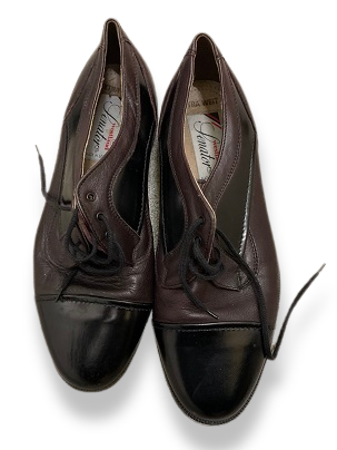 Rachels Closet Vintage y2k Oxford Laced brown shoe- Westland Senato