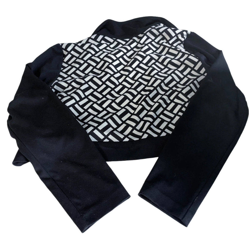 Vintage women Perceptions black & white geometric cropped full zip jacket size 12|L18 W14|SKU 6465