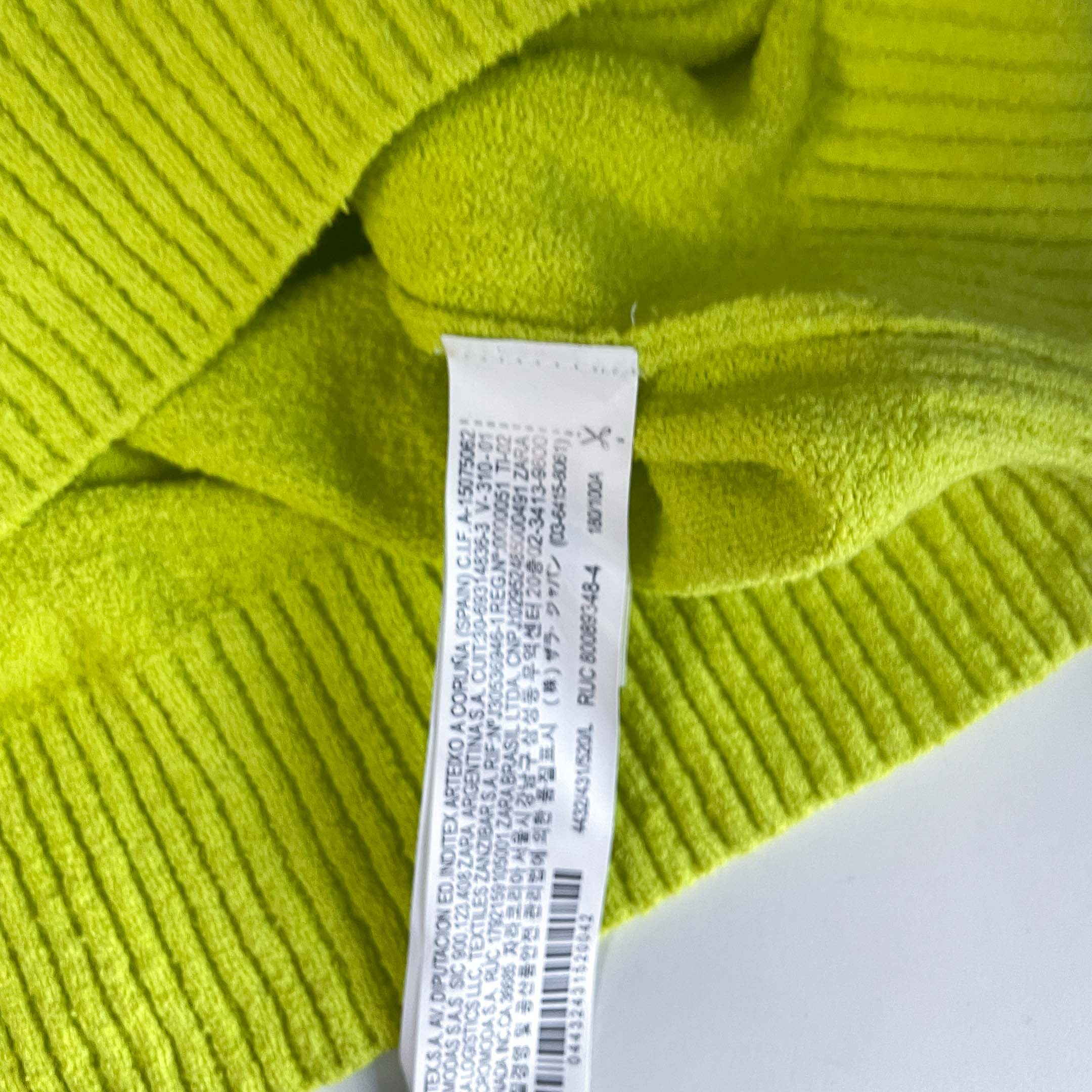 Vintage men Zara Mint green short sleeve polo shirt in L|L31 W24|SKU 6485