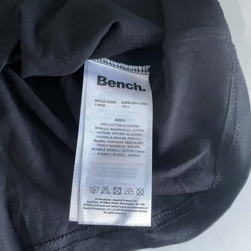 Vintage Kids 11-12yrs plain black Bench tees in S|L25 W16|SKU 6488