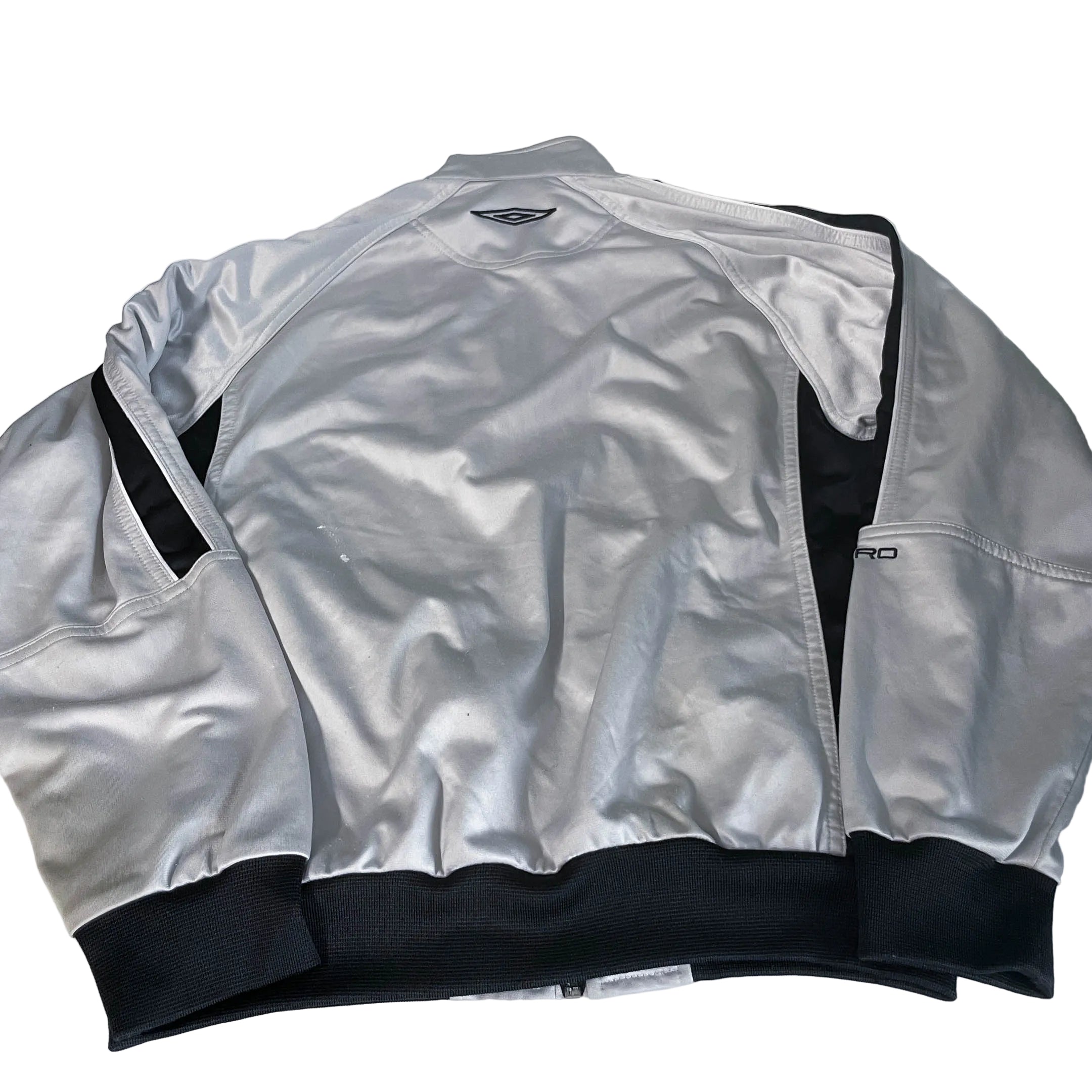 Vintage unisex Umbro grey full zip windbreaker jacket in XS/S|L27 W20|SKU 6489
