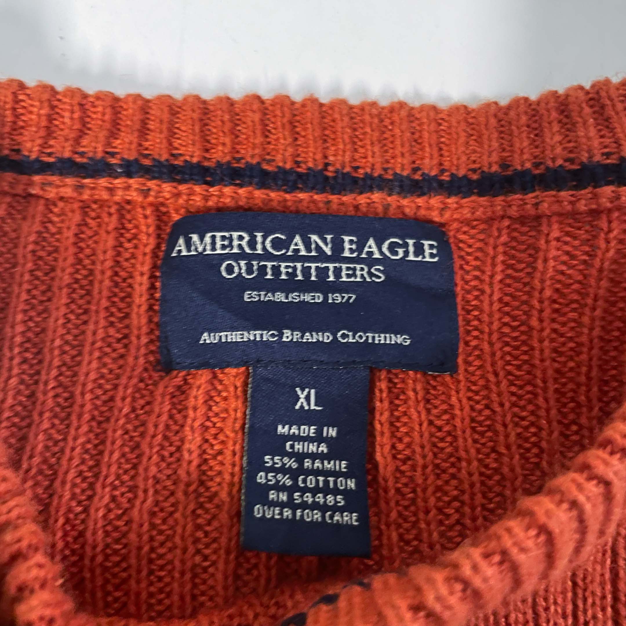 Vintage men American Eagle Outfitters orange pattern cable knitted sweatshirt in XL|L29W22|SKU 6492