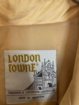 Rubynee Vintage y2k London TownE female trench yellow coat