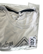 Vintage White Men's Graphic T-Shirt. In a 2XL  |SKU 5022