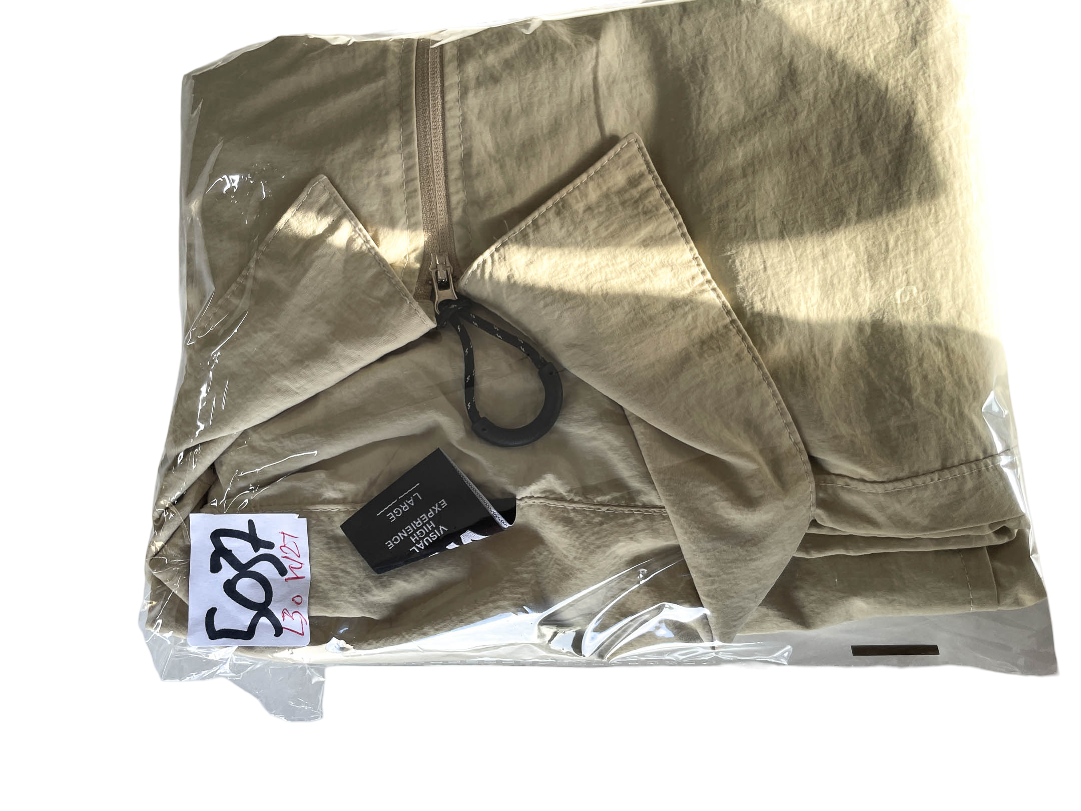 Vintage  VHK Overshirt Light Jacket. In a versatile cream color and size large, this short-sleeve parka jacket |SKU 5037