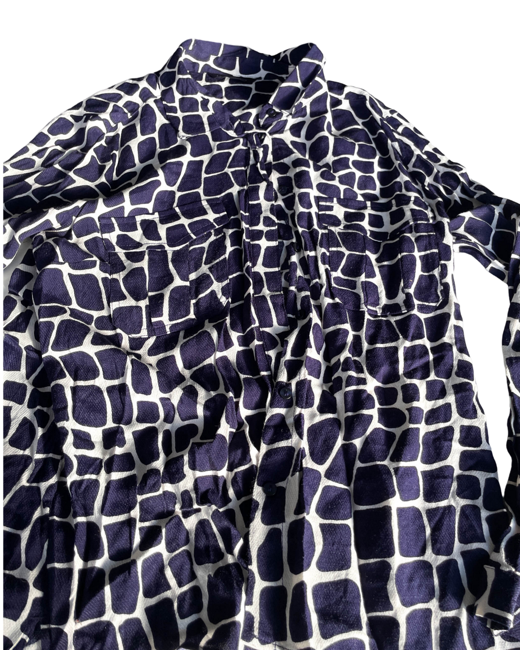 Woman’s Vintage Purple Giraffe Print Shirt.|SKU 5039