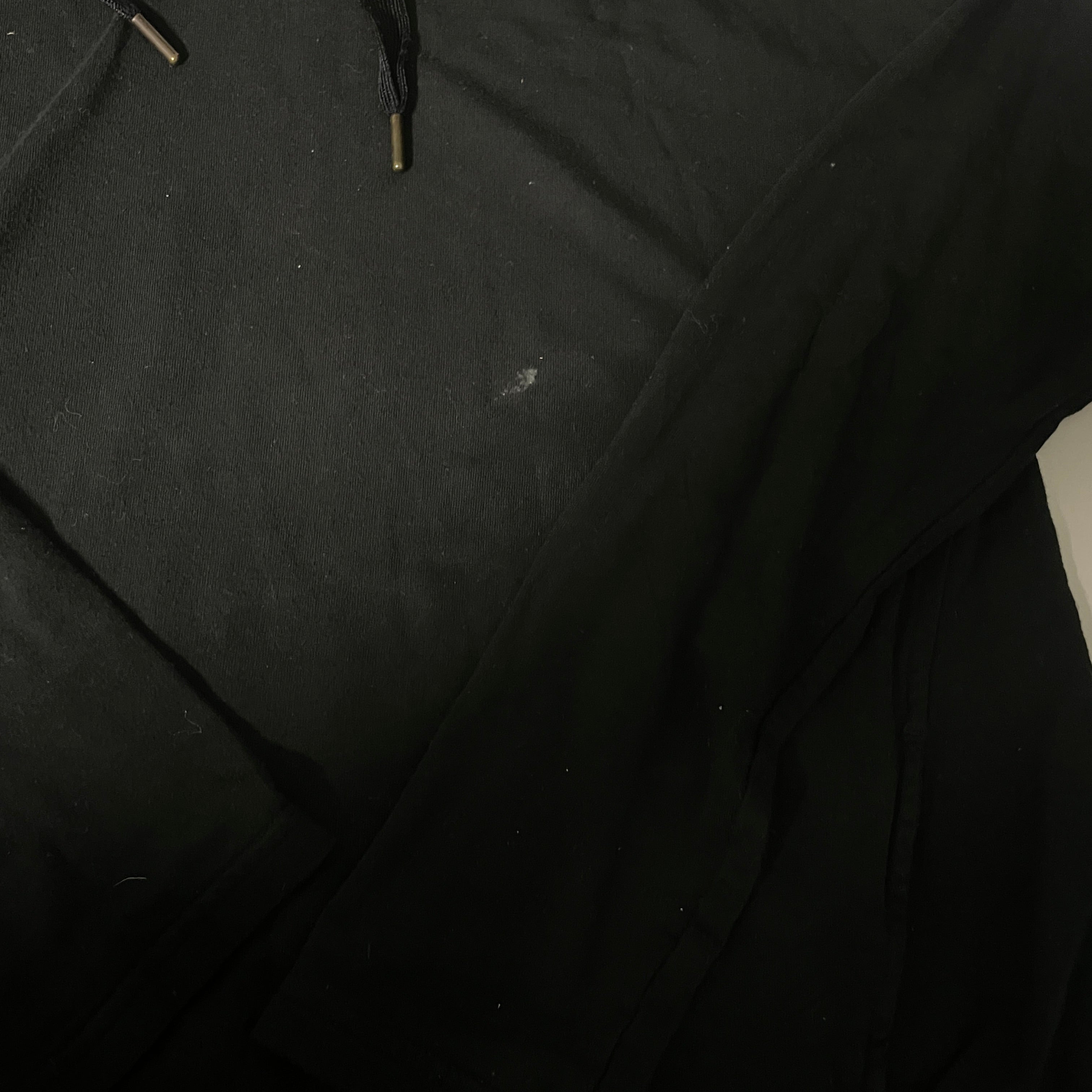 Vintage men black Banana Republic drawstring rayon hoodie in M|L25 W20|SKU 6530