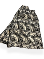 Rubynee Vintage y2k black & white floral pattern short
