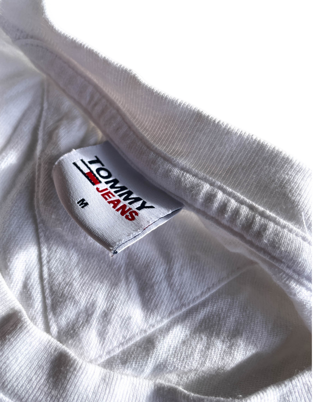 VTG Tommy Jeans Timeless Signature White Logo T-Shirt. In size medium