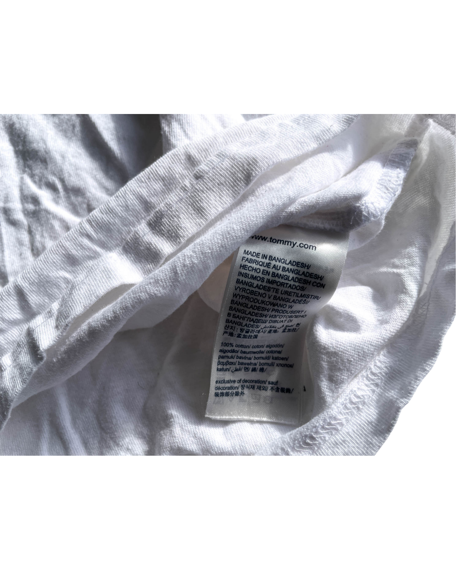 VTG Tommy Jeans Timeless Signature White Logo T-Shirt. In size medium