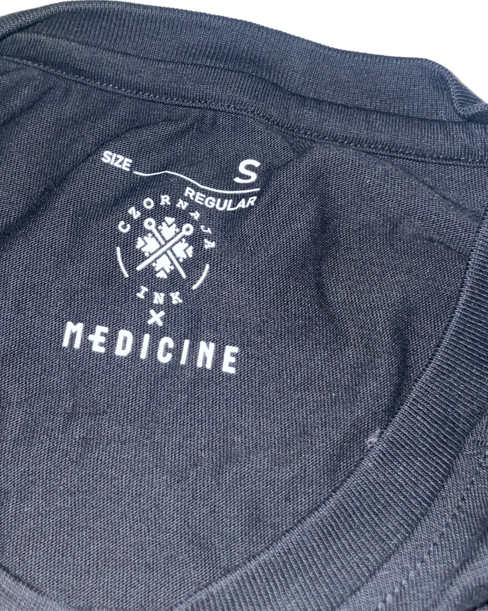 Medicine Y2K Skull  Fashion T Shirt / Y2K Clothing / 2000s Clothing  SIZE SMALL L 28 W 19 SKU 5092