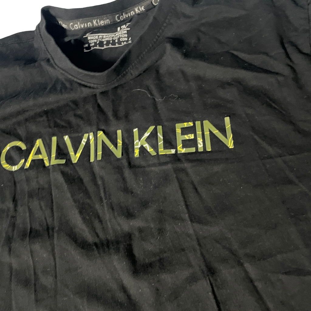 Calvin Klein multi T-shirt with the elegant and sophisticated Crew Neck Loungewear Top Sleep Black Small T-shirt L 28 W 21 SKU 5126