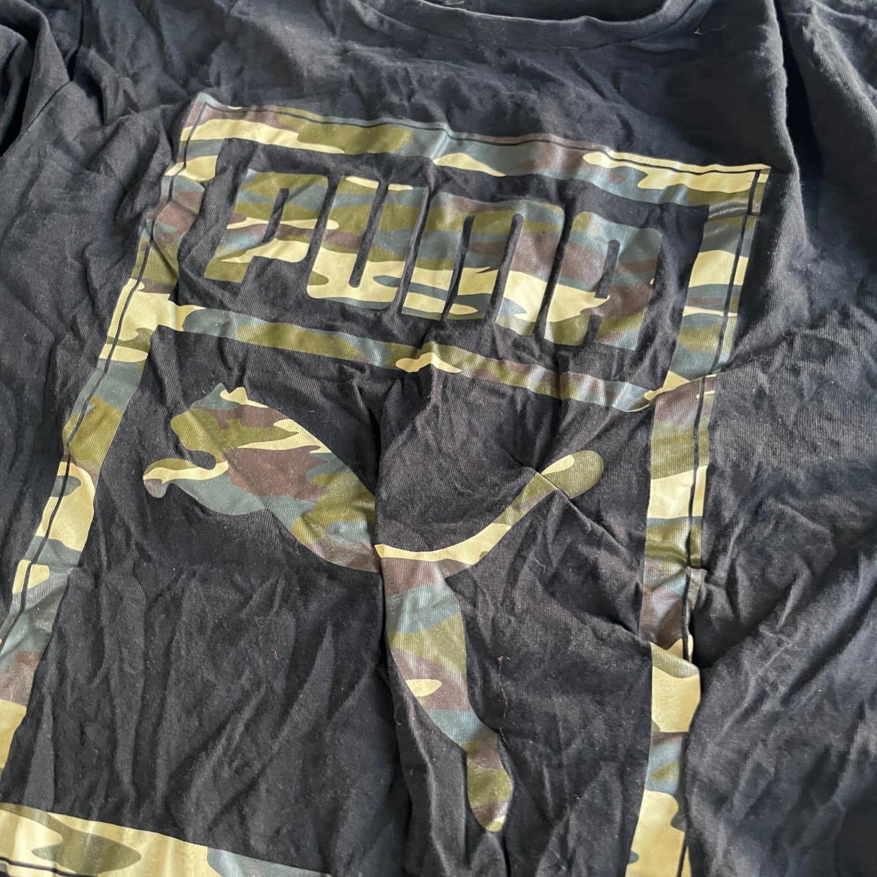 Vintage Mens Box Camo  logo T-Shirt Black/ Green black puma M L  25 W 20. SKU 5148