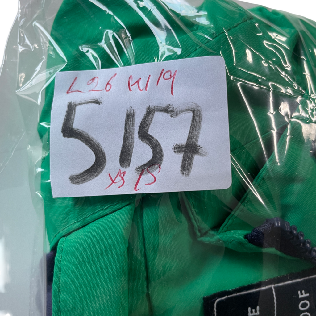 MOUNTAIN warehouse. Lightweight Waterproof Jacket Perfect for XS/S  L 26 W 19 SKU  5157