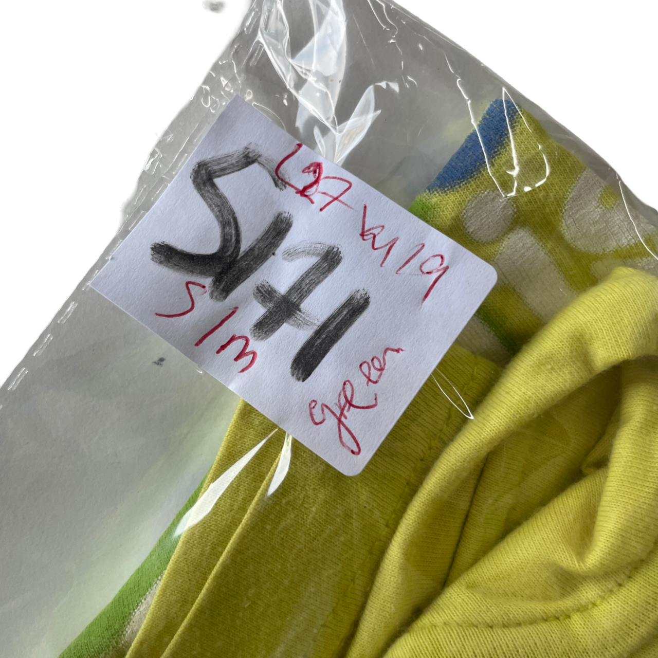 Vintage diadora Men's Yellow and Green T-shirt  IN S/M L 27 W 19 SKU 5171