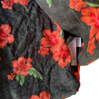 VINTAGE BLACK AND RED MEN'S SHIRT SIZE SMALL  L 28 W 19 SKU 5175