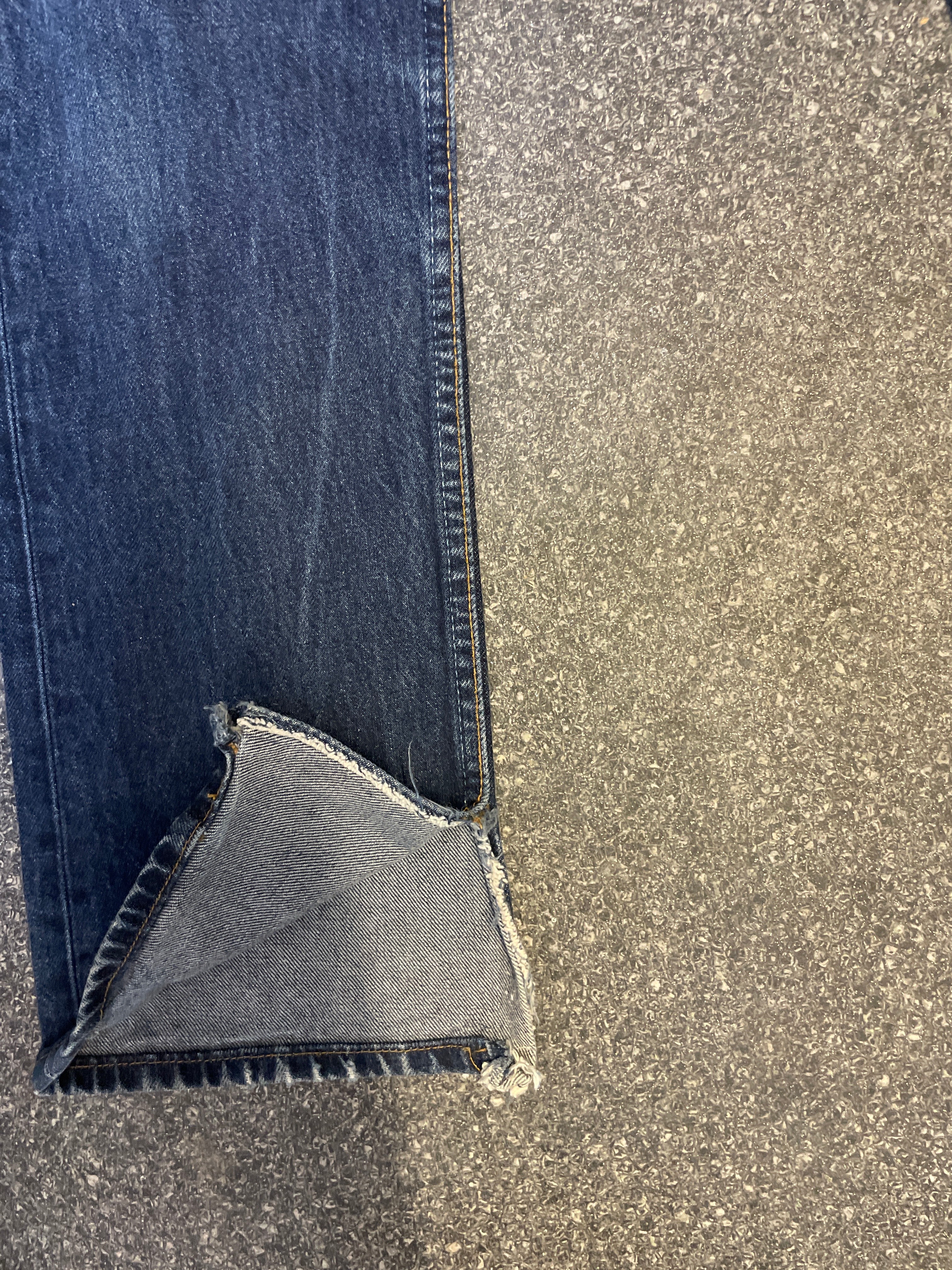 Vintage Levi's 501 Men Blue Straight Regular Jeans W28 L32