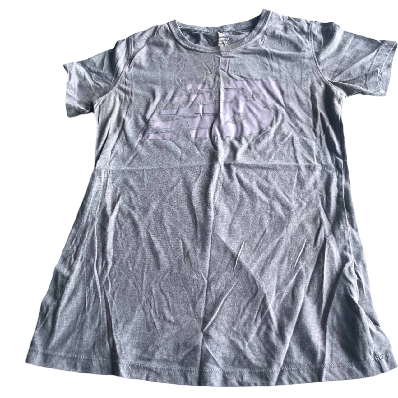 Vintage T-Shirt New Balance Classic Tee - Gray in medium L 25 W 16 SKU 5205