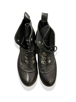 Vintage ladies black leather lace up boot