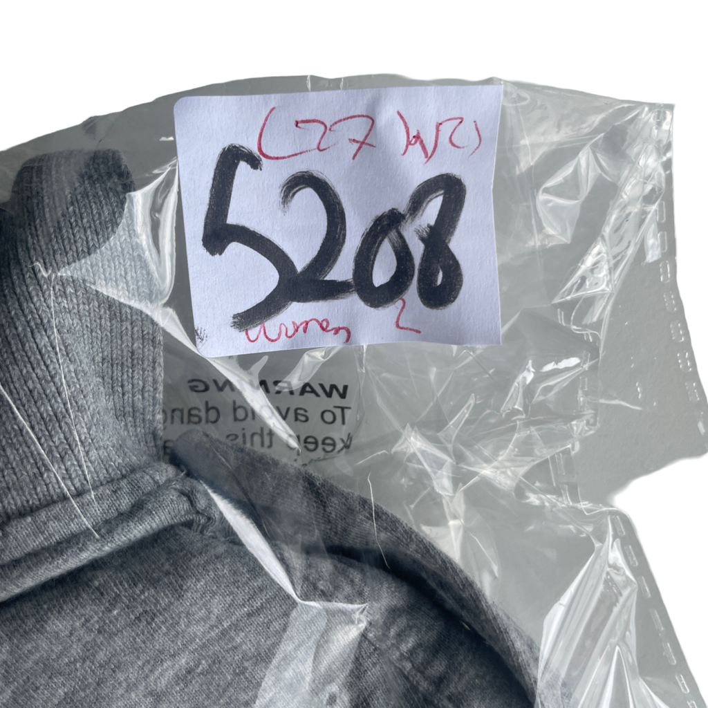 GREY WOMENS SLIM FIT SHORT SLEEVE FRENCG CONNECTION &nbsp;POLO SMALL SHIRT &nbsp;L 27 W 21 SKU 5208&nbsp;