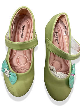 Vintage kids sureWin designer green shoe