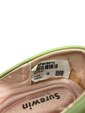 Vintage kids sureWin designer green shoe
