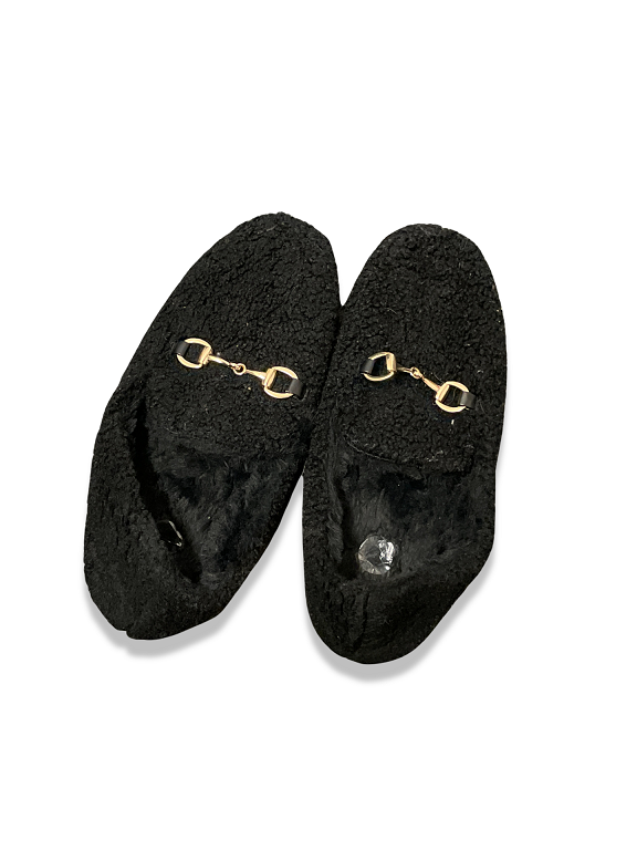 Vintage black fur loafers