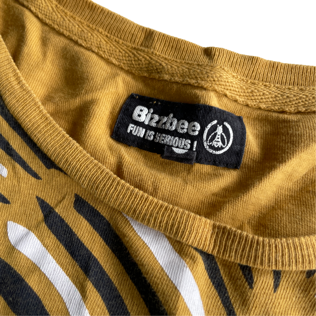 Women's Yellow and Mustard T-shirt tribal print t shirt ;L 28 W20 IN size M SKU 5225