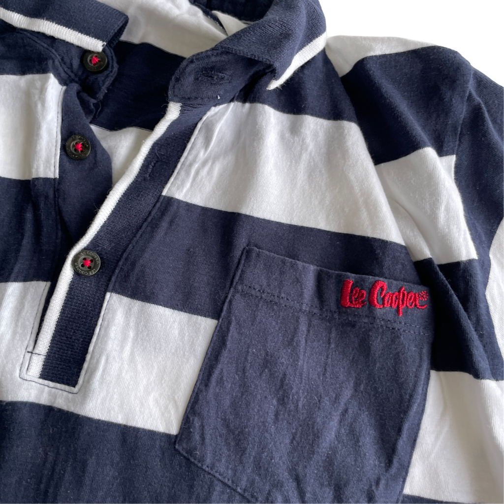 Lee Cooper White Casual Shirts Tops white and navy &nbsp;for Men IN L L29 W  20SKU 5228