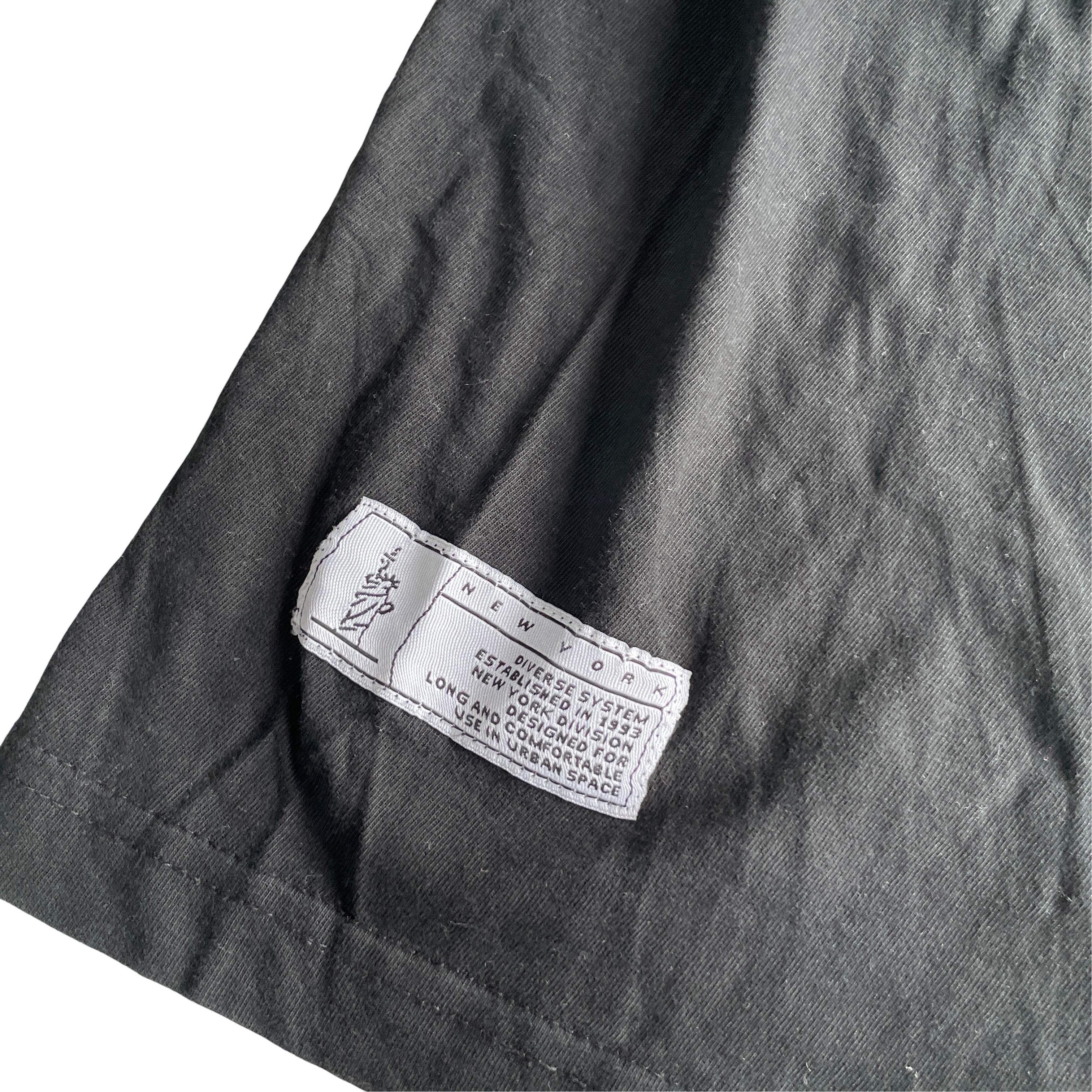 vintage black american t shirt in size M mens L 27 W 19 SKU 5236