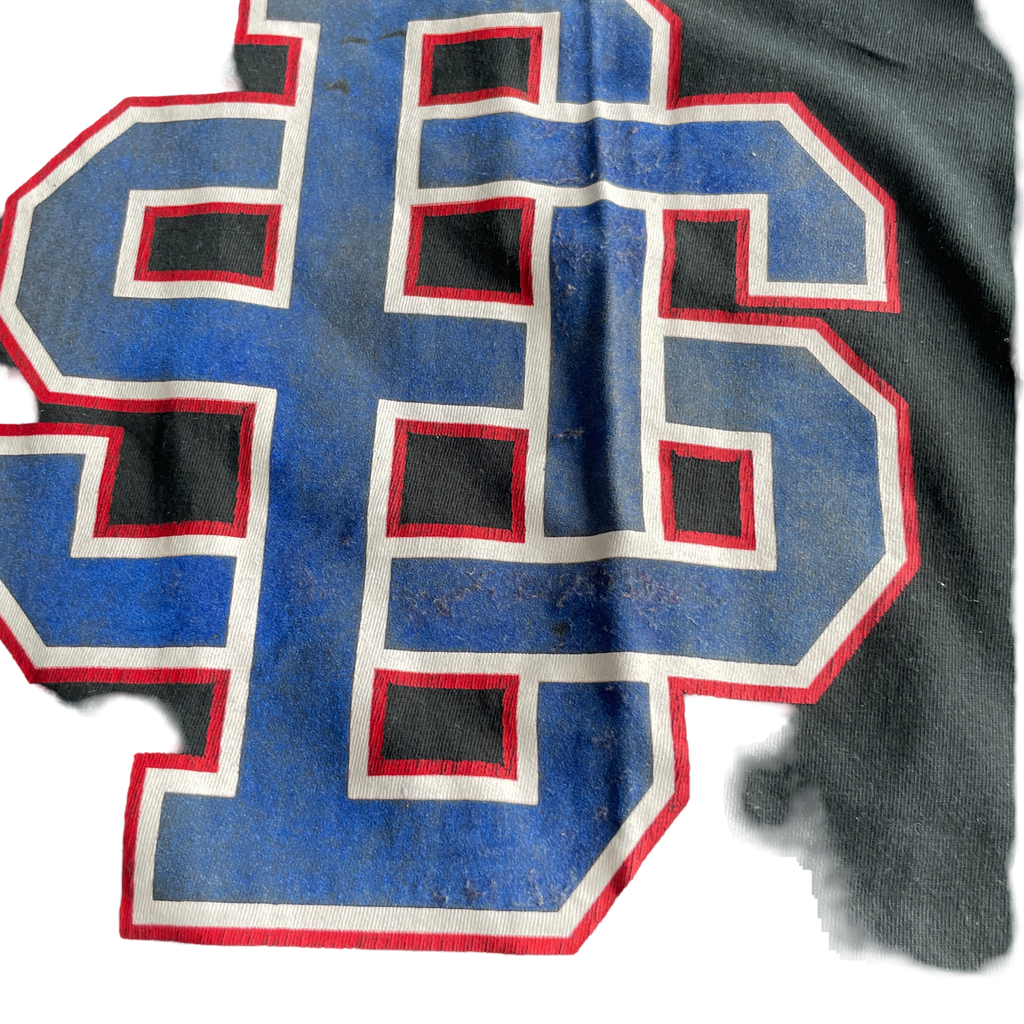 vintage black american t shirt in size M mens L 27 W 19 SKU 5236