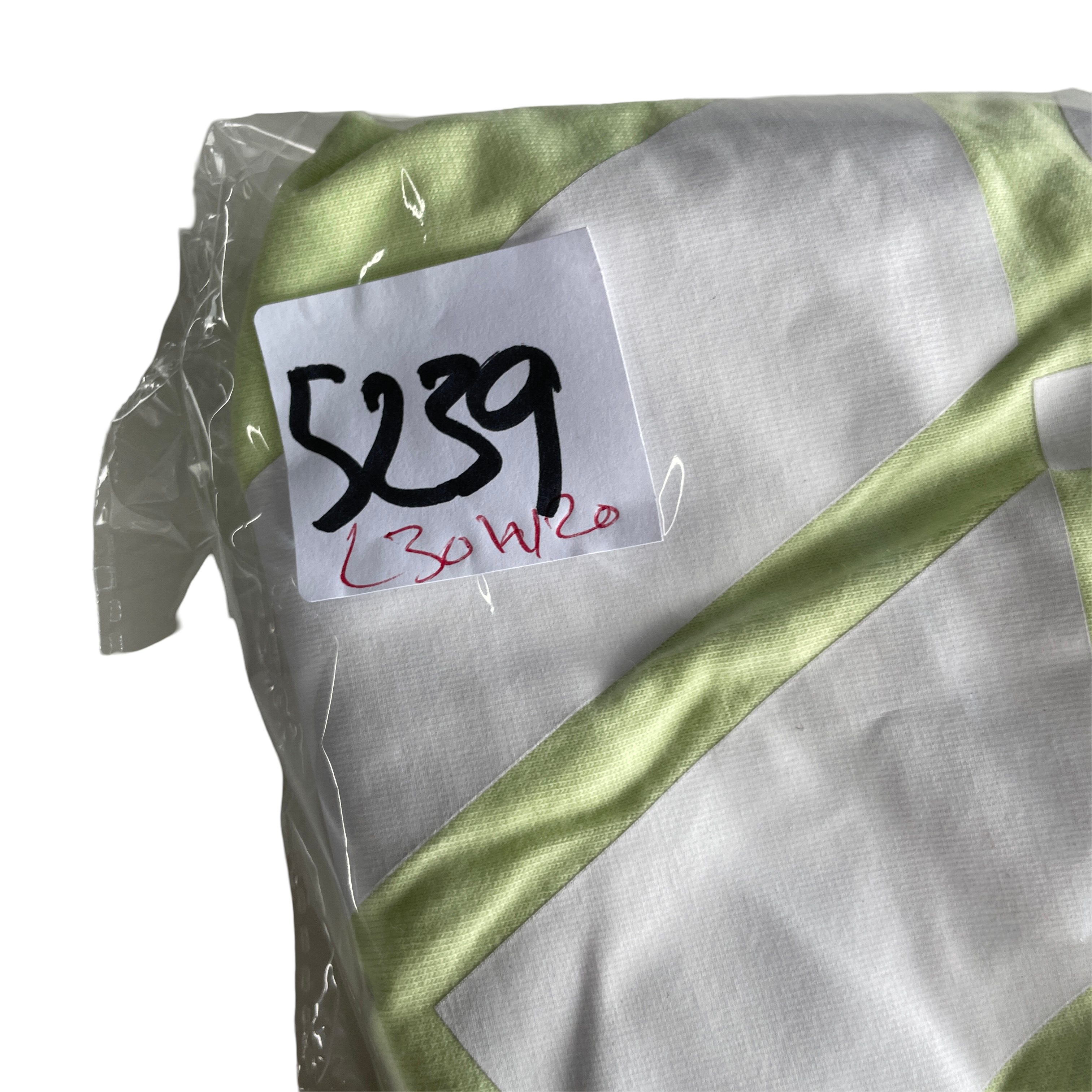 adidas T-Shirt mens in yellow L 30 W 20 SKU 5239